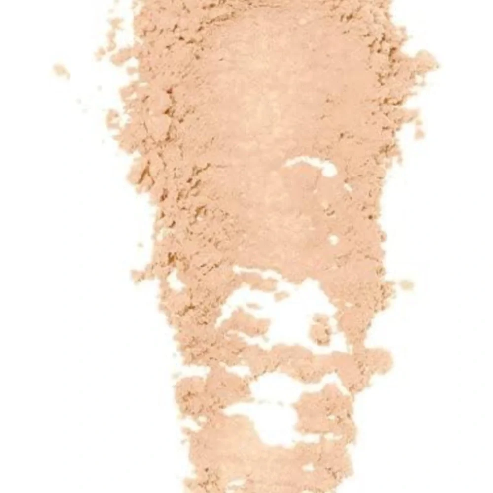 Jeffree Star Natural Powder